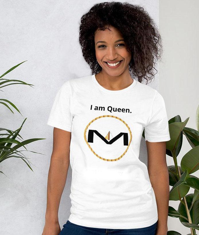 MOLIAE I Am Queen Tshirt