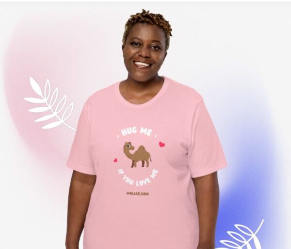 MOLIAE Love Hug Me Tshirt Camel Mascot - Image 7